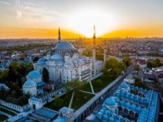 Pet veličanstvenih džamija koje morate posjetiti u Istanbulu